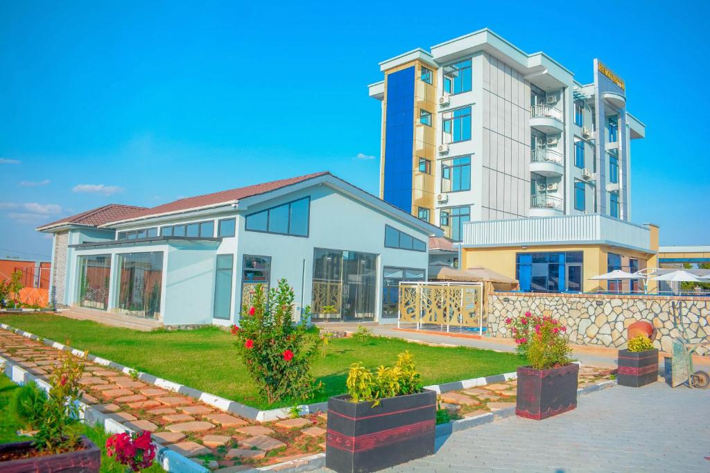 Brand Hotel