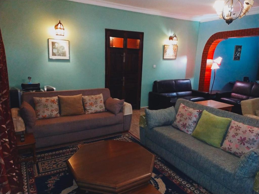 Gallery image 2