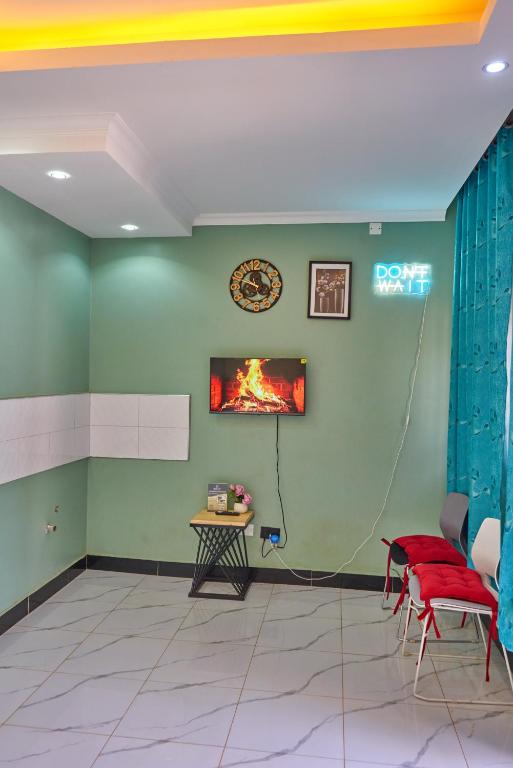 Gallery image 2