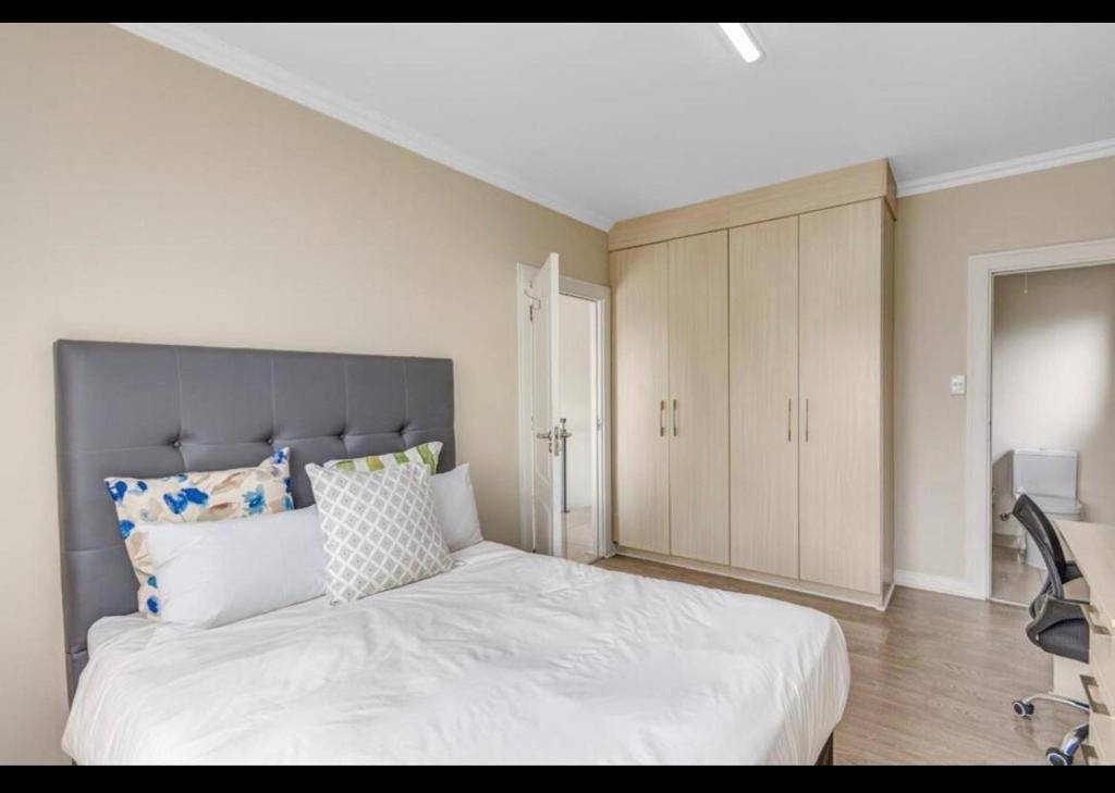 Gallery image 1