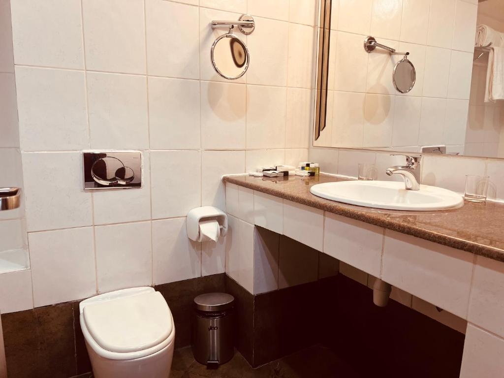 Gallery image 2