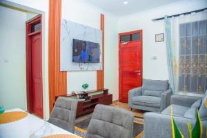 Gallery image 3