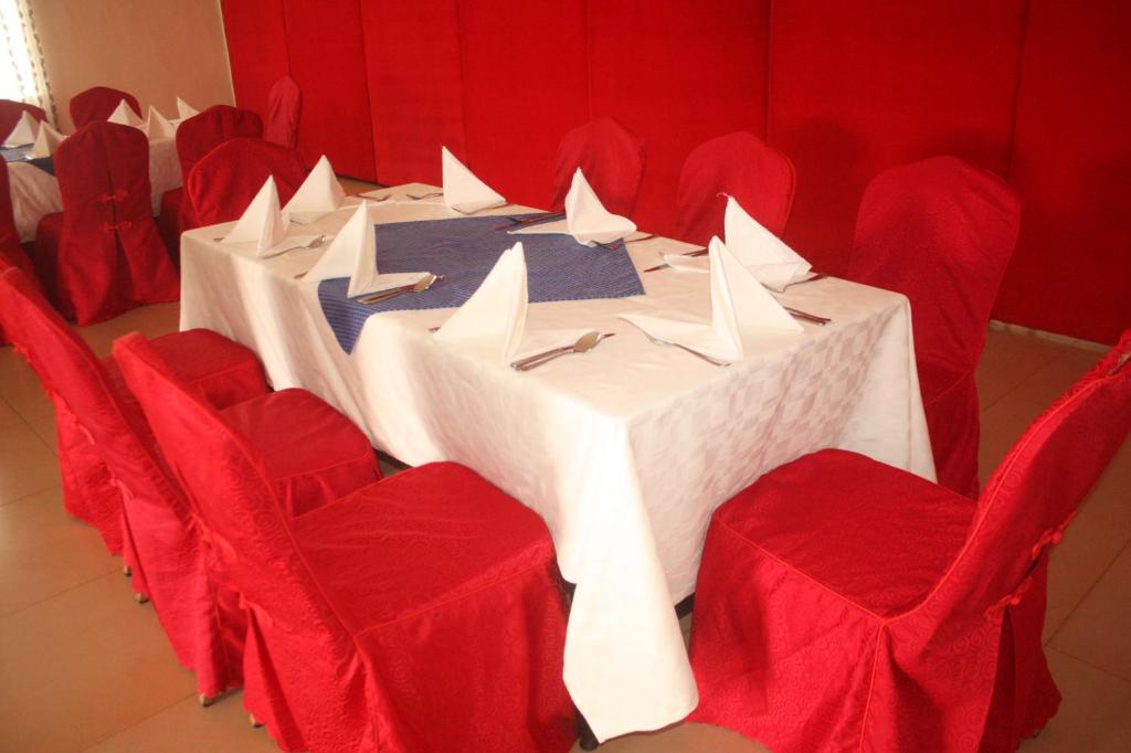 Gallery image 2