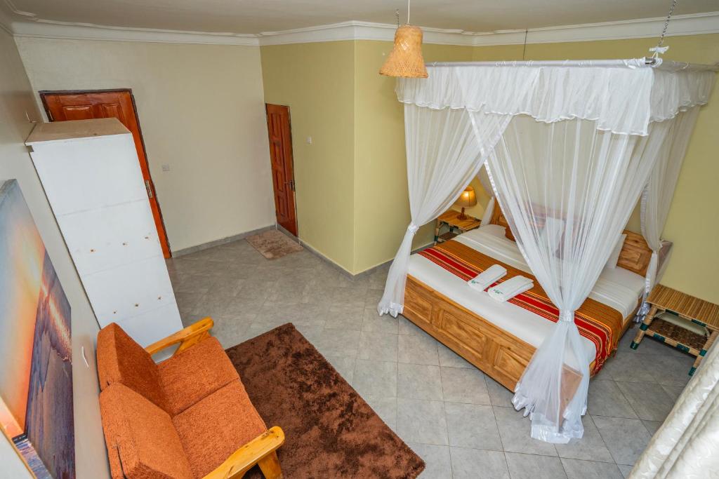 Double Queen Room
