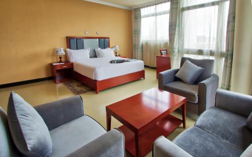 Queen Room