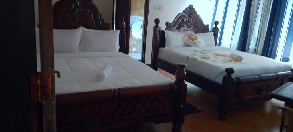 Deluxe Double Room( 2 adults + 1 child)