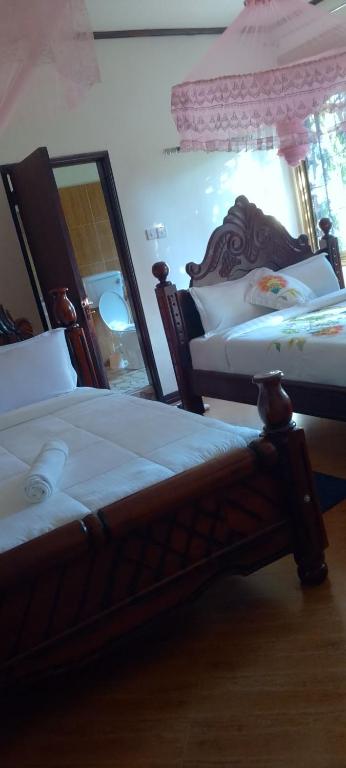 One Double Room Chalet